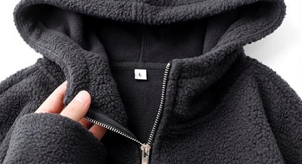 摇粒绒的绒梳顺了，还保暖吗？